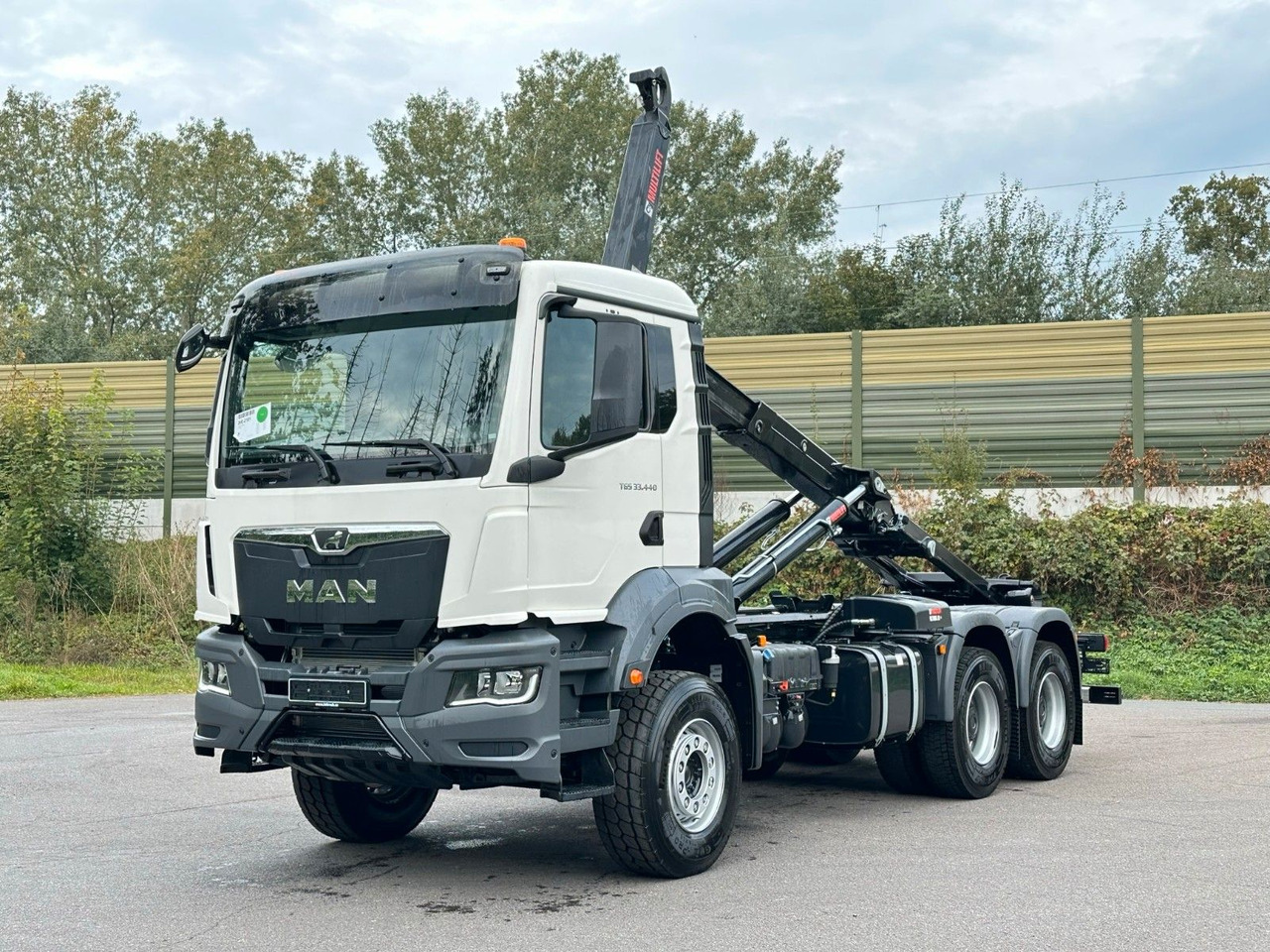 MAN TGS 33.440 6x4 Euro6e MultiLift 21S59 - Hook lift truck, Crane truck: picture 2 MAN TGS 33.440 6x4 Euro6e MultiLift 21S59 - Hook lift truck, Crane truck: picture 2
