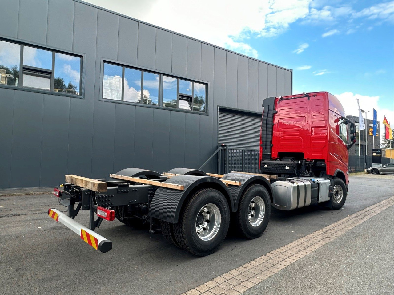 Volvo FH 540 6x4 - Cab chassis truck: picture 5 Volvo FH 540 6x4 - Cab chassis truck: picture 5