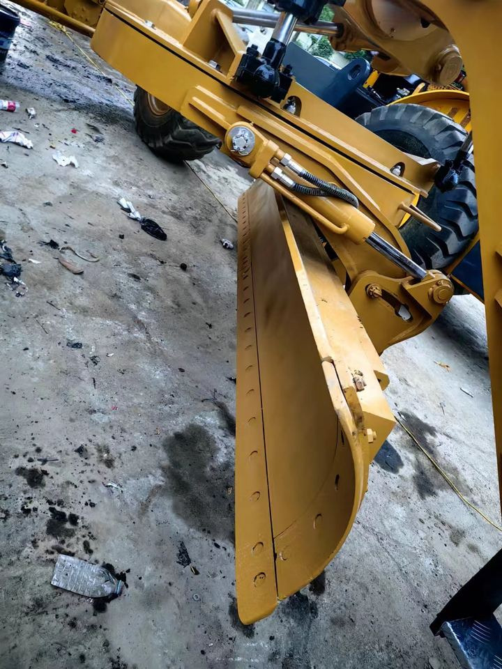 CAT 140H Grader Used Second Hand Good Condition for Sale From Janpan - Grader: picture 2 CAT 140H Grader Used Second Hand Good Condition for Sale From Janpan - Grader: picture 2