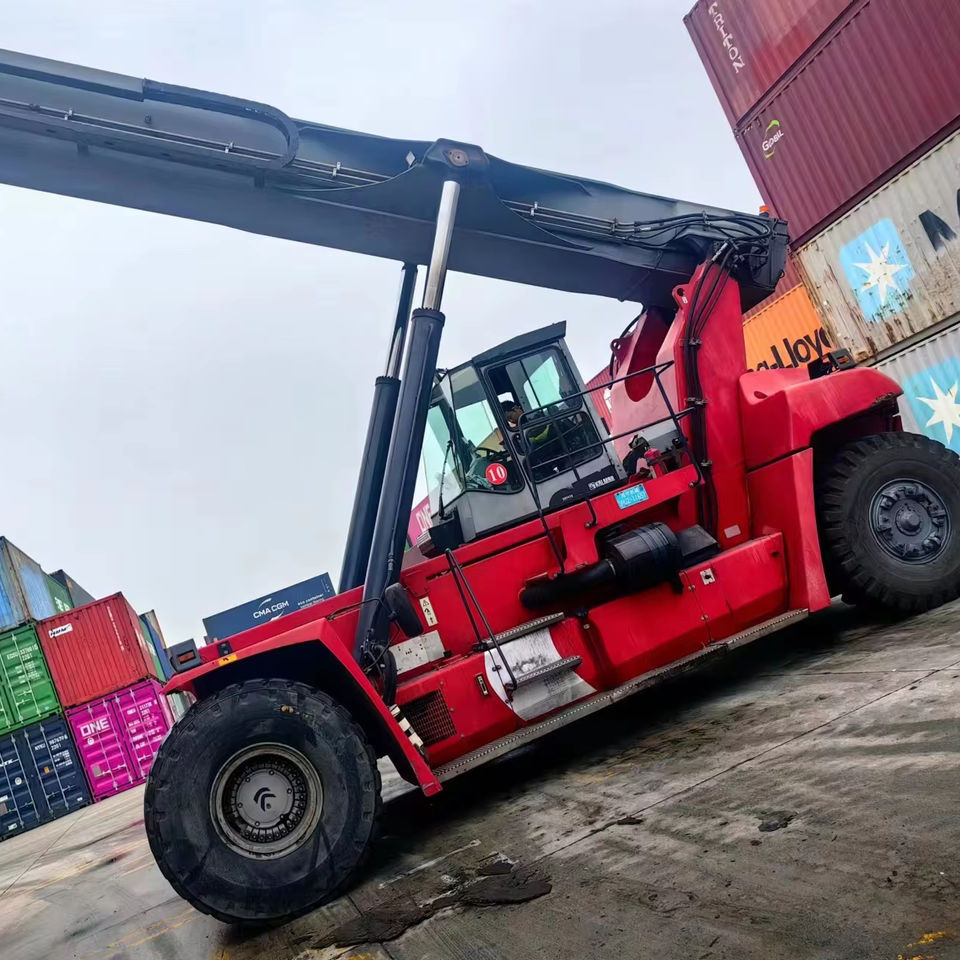 Kalmar DRF450 Sweden Kalmar Used 45 Ton Reach Stacker for Containers to Popularly Sell - Reach stacker: picture 1 Kalmar DRF450 Sweden Kalmar Used 45 Ton Reach Stacker for Containers to Popularly Sell - Reach stacker: picture 1