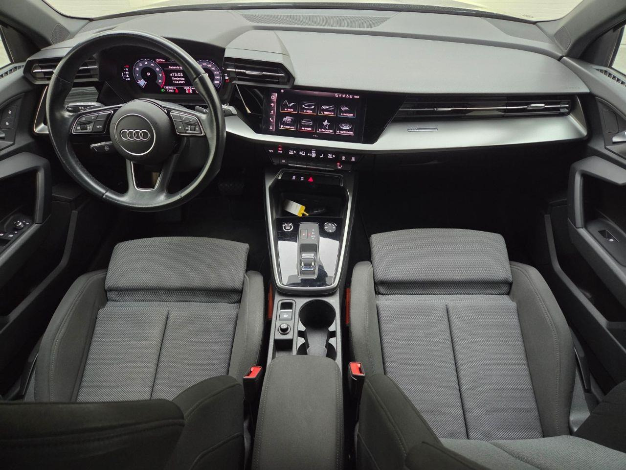 Audi A3 Sportback 35 TFSI Business edition Automaat | 2020 | 110.743 km | J508XV | NAP: Logisch - Hatchback: picture 5 Audi A3 Sportback 35 TFSI Business edition Automaat | 2020 | 110.743 km | J508XV | NAP: Logisch - Hatchback: picture 5