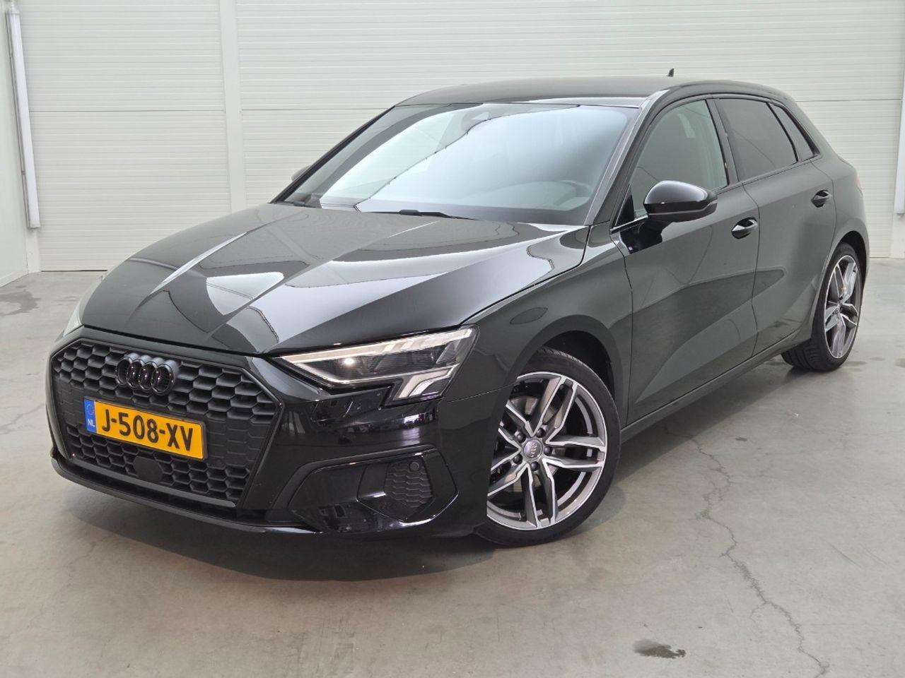 Audi A3 Sportback 35 TFSI Business edition Automaat | 2020 | 110.743 km | J508XV | NAP: Logisch - Hatchback: picture 1 Audi A3 Sportback 35 TFSI Business edition Automaat | 2020 | 110.743 km | J508XV | NAP: Logisch - Hatchback: picture 1