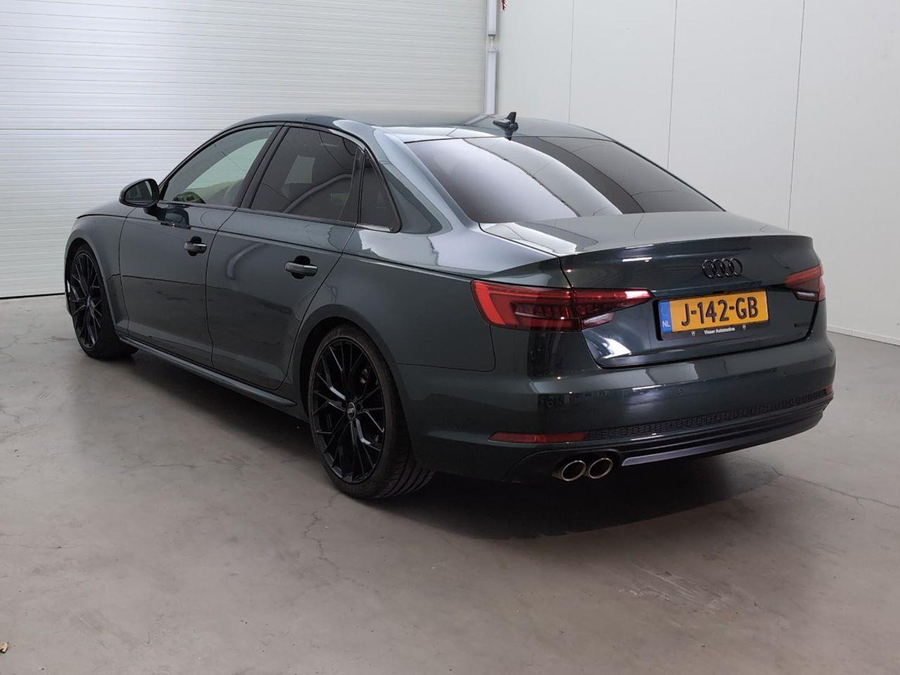 Audi A4 Limousine 2.0 TDI quattro Sport S line edition | 2017 | 199.026 km | Automaat | J142GB | NAP: Geen oordeel - Sedan: picture 3 Audi A4 Limousine 2.0 TDI quattro Sport S line edition | 2017 | 199.026 km | Automaat | J142GB | NAP: Geen oordeel - Sedan: picture 3