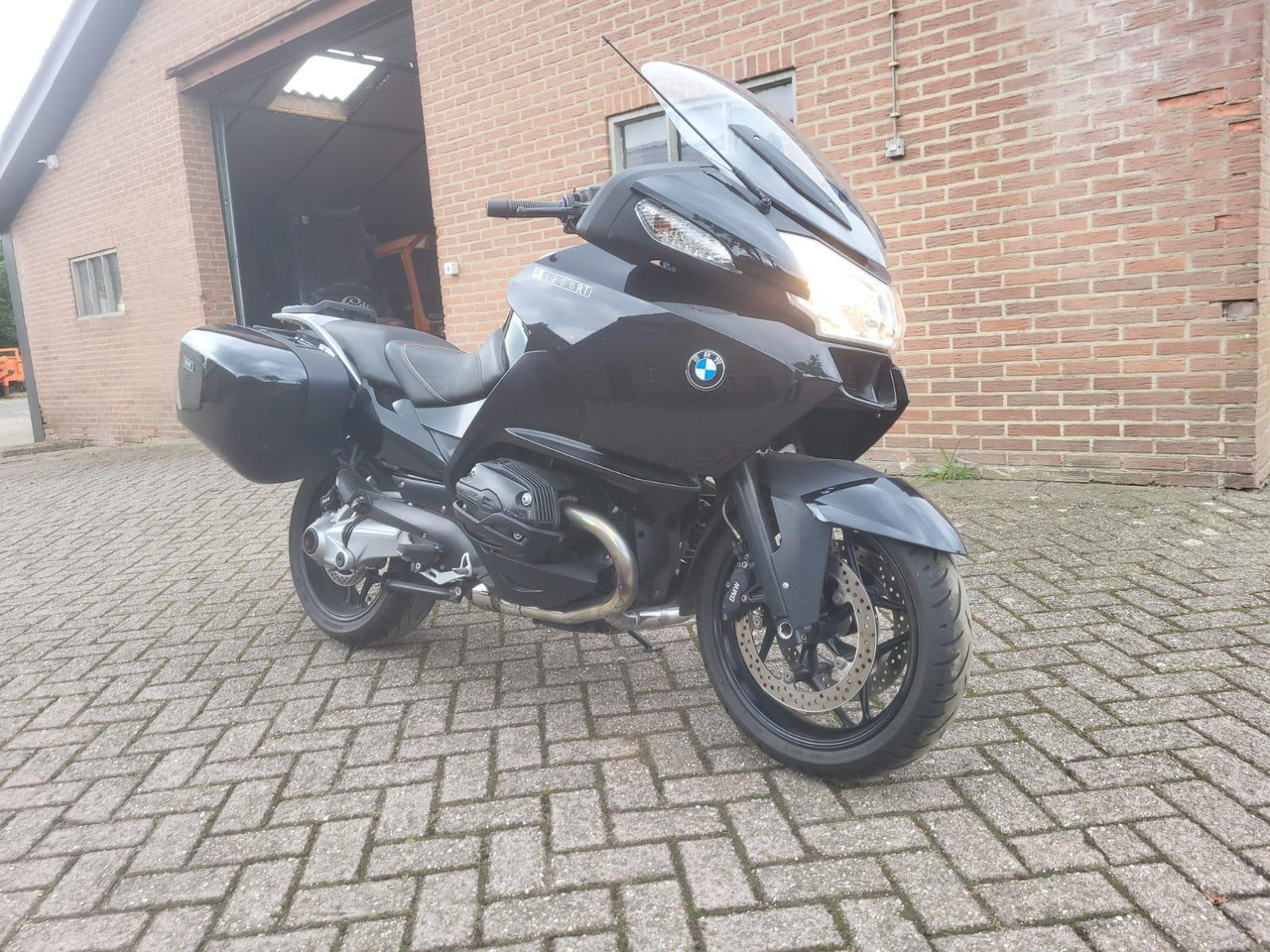 Bmw R1200 RT 2009 MV-XF-69 - Motorcycle: picture 4 Bmw R1200 RT 2009 MV-XF-69 - Motorcycle: picture 4