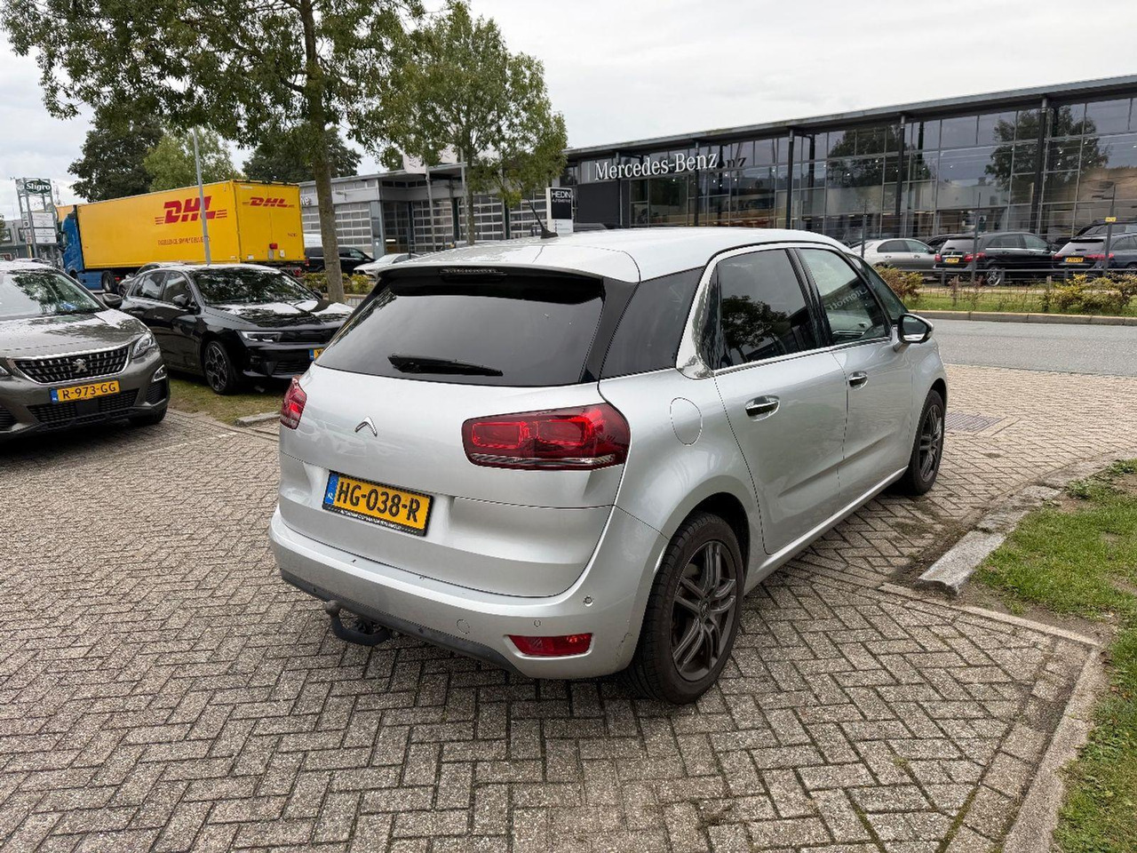 Citroen C4 Picasso 1.6 THP Exclusive | 2015 | 101.255 km | HG038R | NAP: Geen oordeel - Car: picture 4 Citroen C4 Picasso 1.6 THP Exclusive | 2015 | 101.255 km | HG038R | NAP: Geen oordeel - Car: picture 4