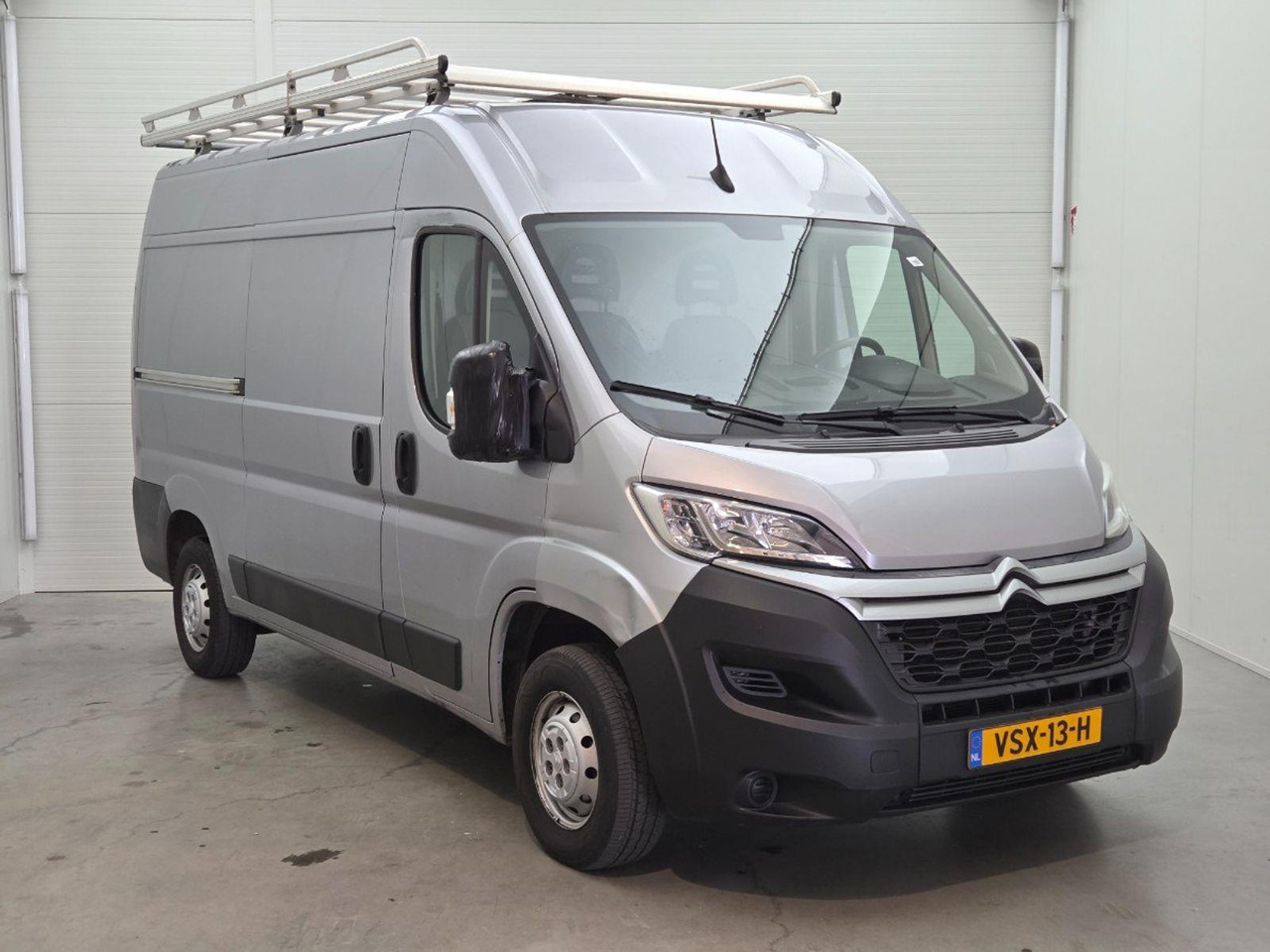 Citroen Jumper 35 2.2 BlueHDi 140 L2H2 Club | 2021 | 71.315 km | VSX13H | NAP: Geen oordeel - Panel van: picture 2 Citroen Jumper 35 2.2 BlueHDi 140 L2H2 Club | 2021 | 71.315 km | VSX13H | NAP: Geen oordeel - Panel van: picture 2