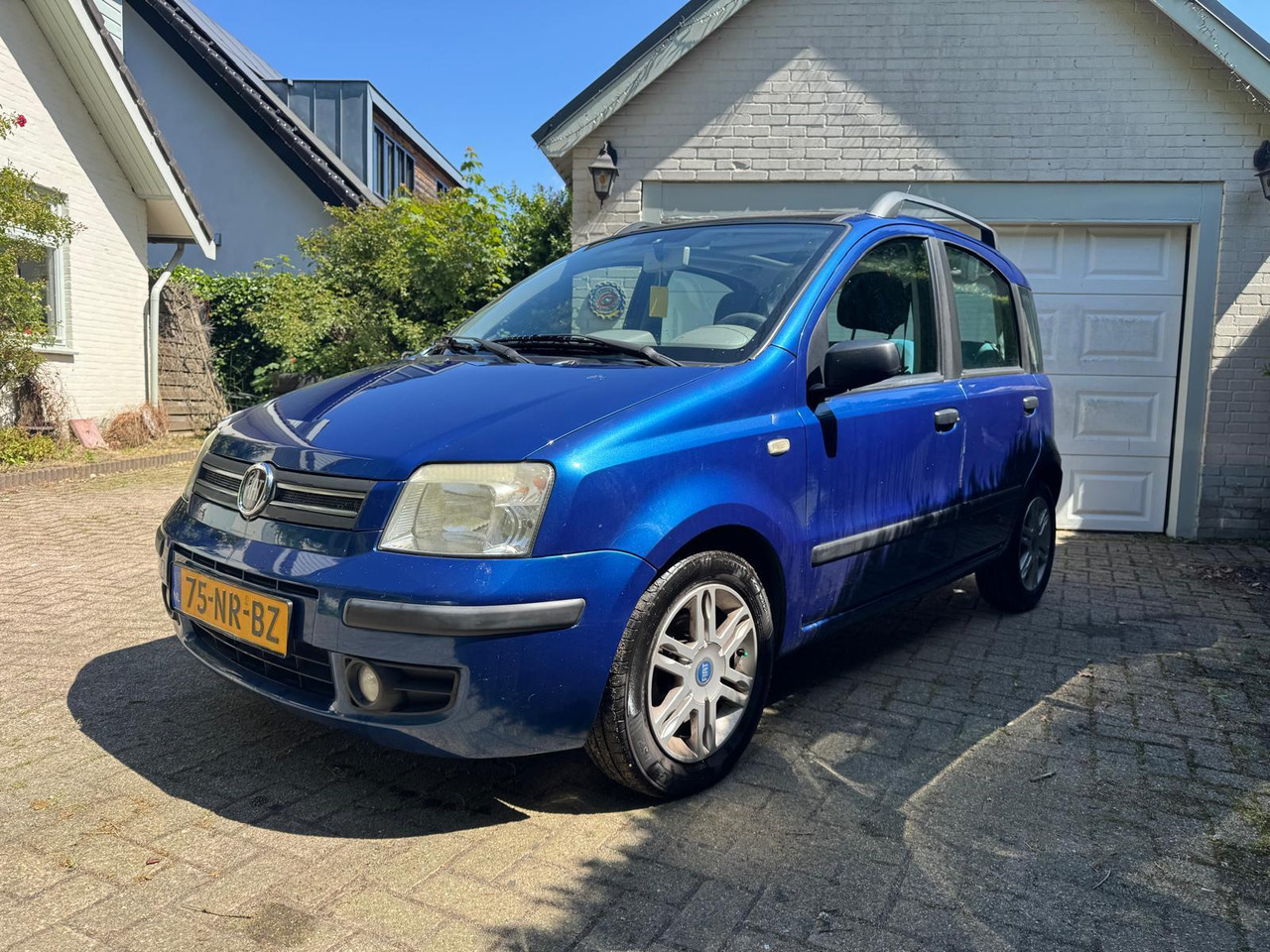 Fiat Panda 1.2 Dynamic 75-NR-BZ - Car: picture 1 Fiat Panda 1.2 Dynamic 75-NR-BZ - Car: picture 1