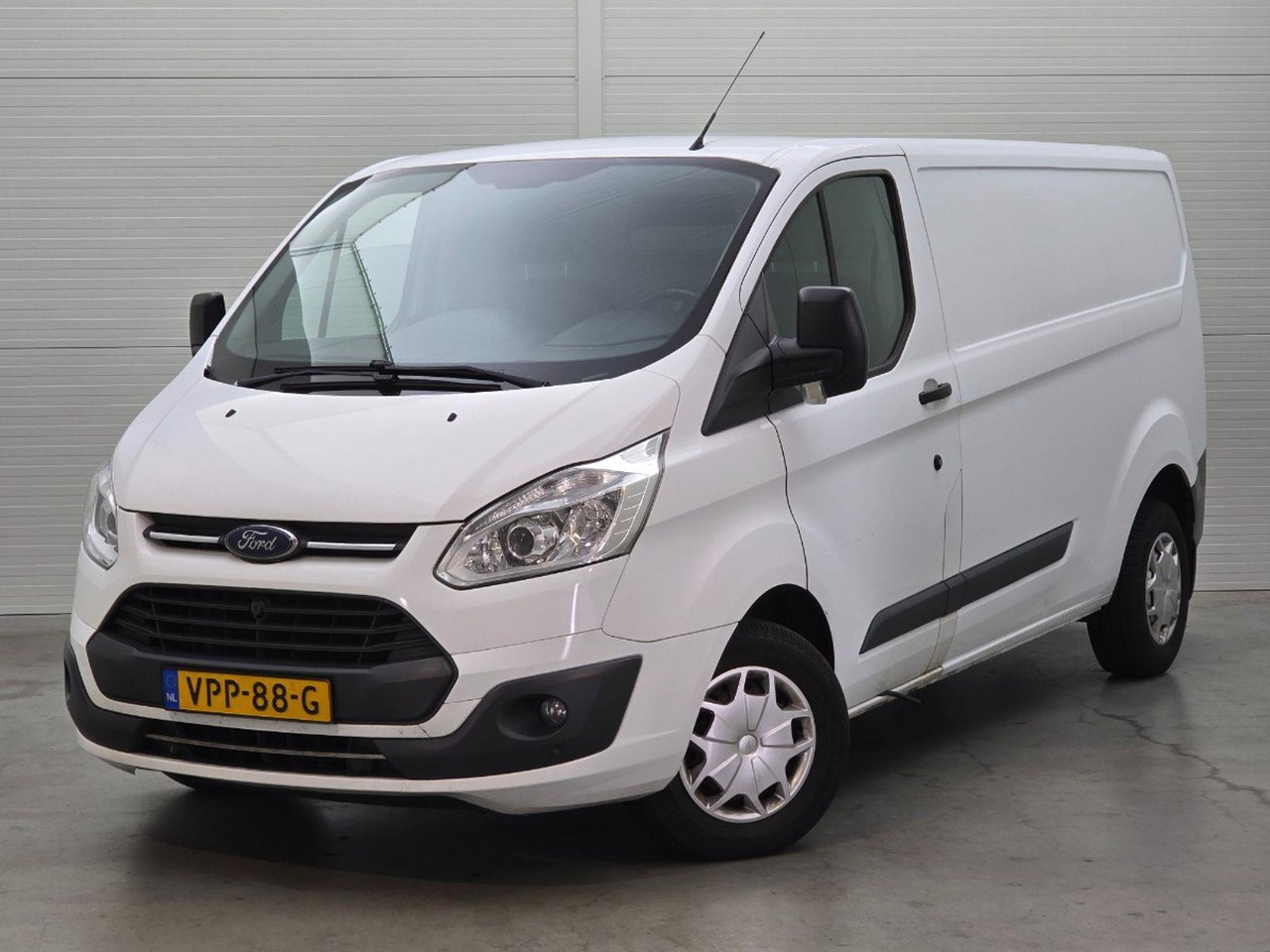 Ford Transit Custom 310 2.0 TDCI L2H1 Ambiente | 2017 | 158.440 km | VPP88G | NAP: Geen oordeel - Panel van: picture 1 Ford Transit Custom 310 2.0 TDCI L2H1 Ambiente | 2017 | 158.440 km | VPP88G | NAP: Geen oordeel - Panel van: picture 1
