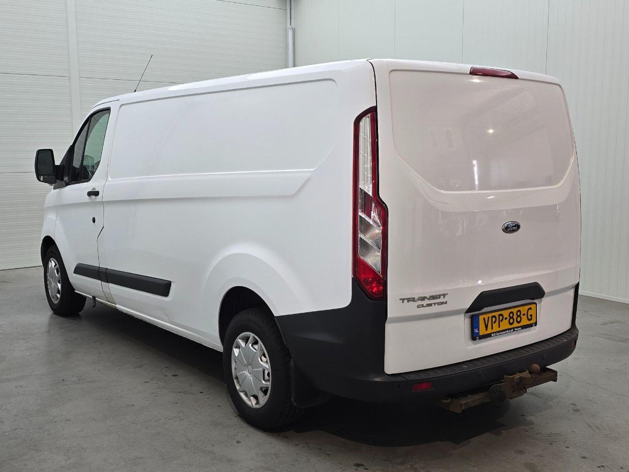 Ford Transit Custom 310 2.0 TDCI L2H1 Ambiente | 2017 | 158.440 km | VPP88G | NAP: Geen oordeel - Panel van: picture 3 Ford Transit Custom 310 2.0 TDCI L2H1 Ambiente | 2017 | 158.440 km | VPP88G | NAP: Geen oordeel - Panel van: picture 3