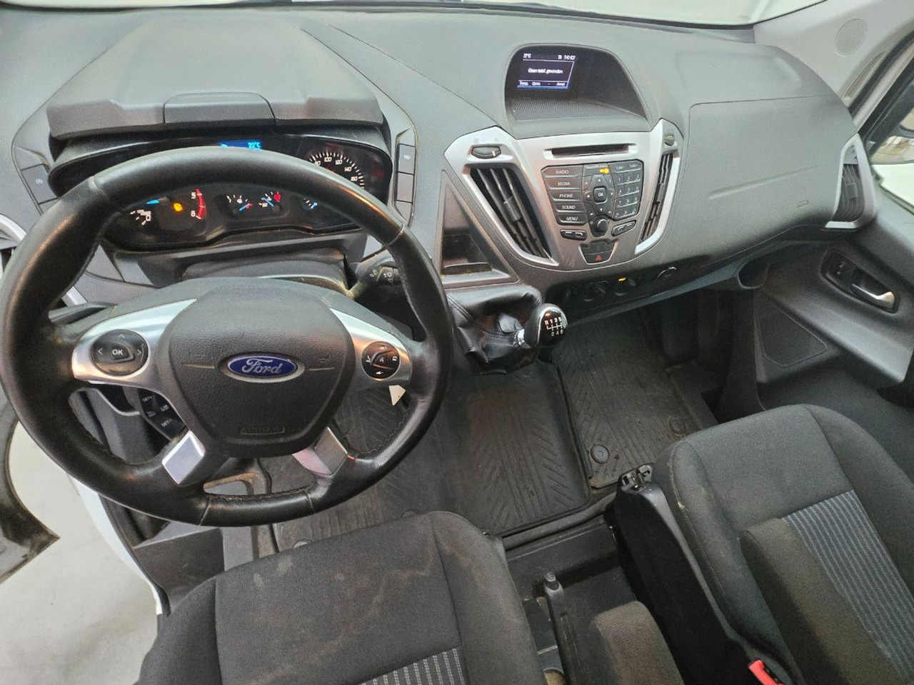 Ford Transit Custom 310 2.0 TDCI L2H1 Ambiente | 2017 | 158.440 km | VPP88G | NAP: Geen oordeel - Panel van: picture 5 Ford Transit Custom 310 2.0 TDCI L2H1 Ambiente | 2017 | 158.440 km | VPP88G | NAP: Geen oordeel - Panel van: picture 5