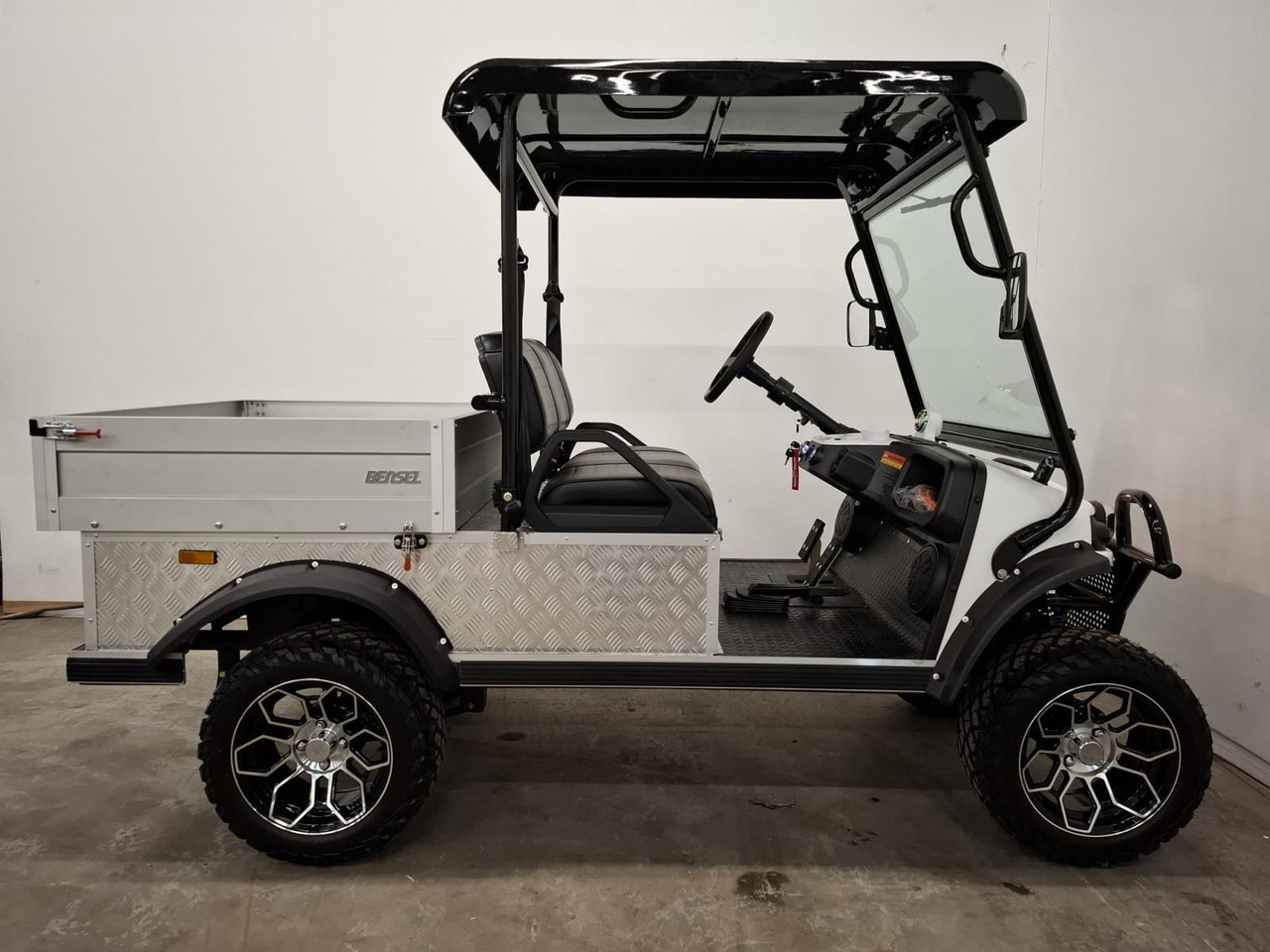HDK Bensel BSN700R met Kiep Laadbak 2025 FTP-69-K - Golf cart: picture 3 HDK Bensel BSN700R met Kiep Laadbak 2025 FTP-69-K - Golf cart: picture 3