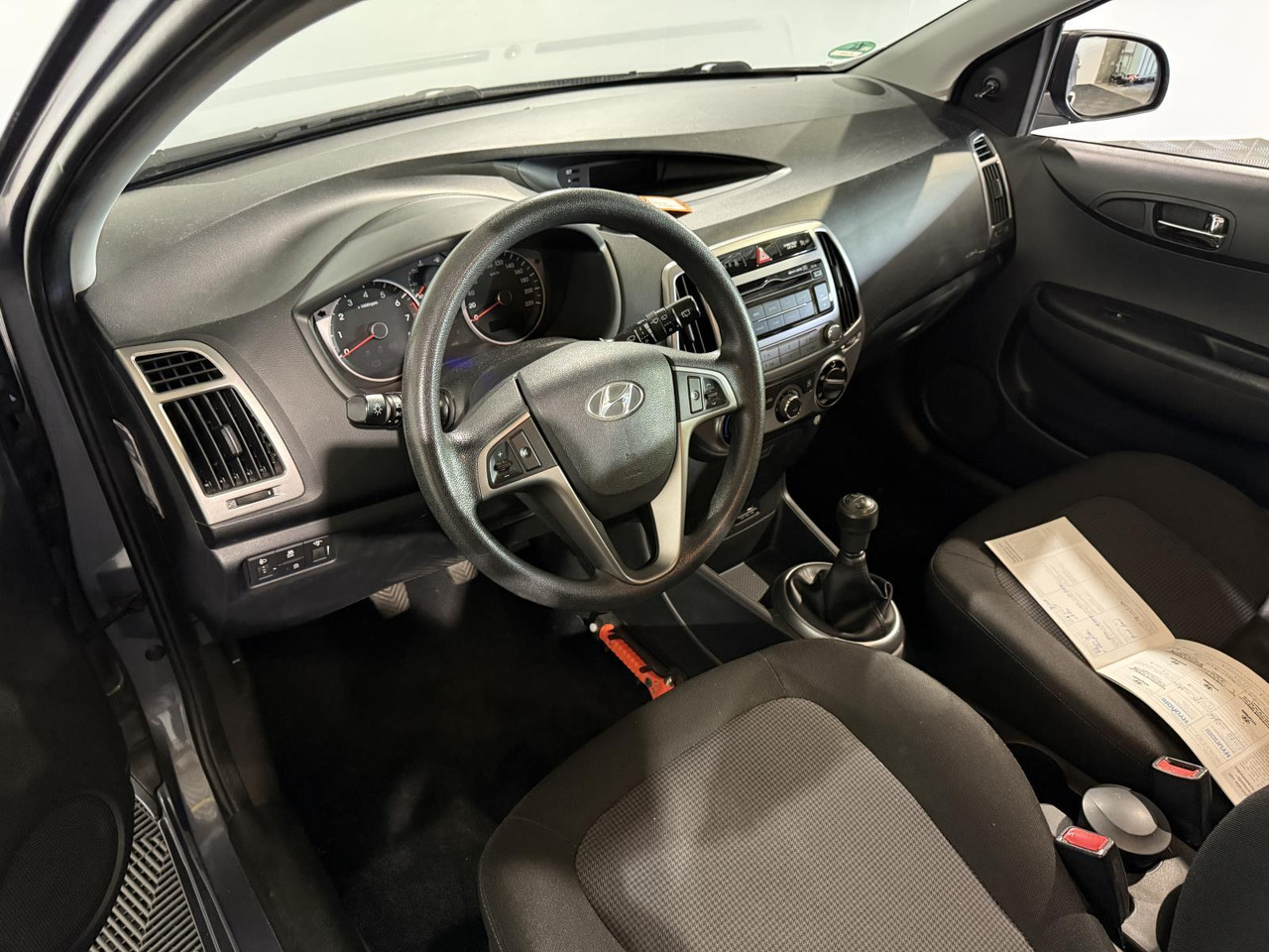 Hyundai i20 1.2i Business Edition | 2012 | 167.712 km |36-XNR-1 - Hatchback: picture 4 Hyundai i20 1.2i Business Edition | 2012 | 167.712 km |36-XNR-1 - Hatchback: picture 4