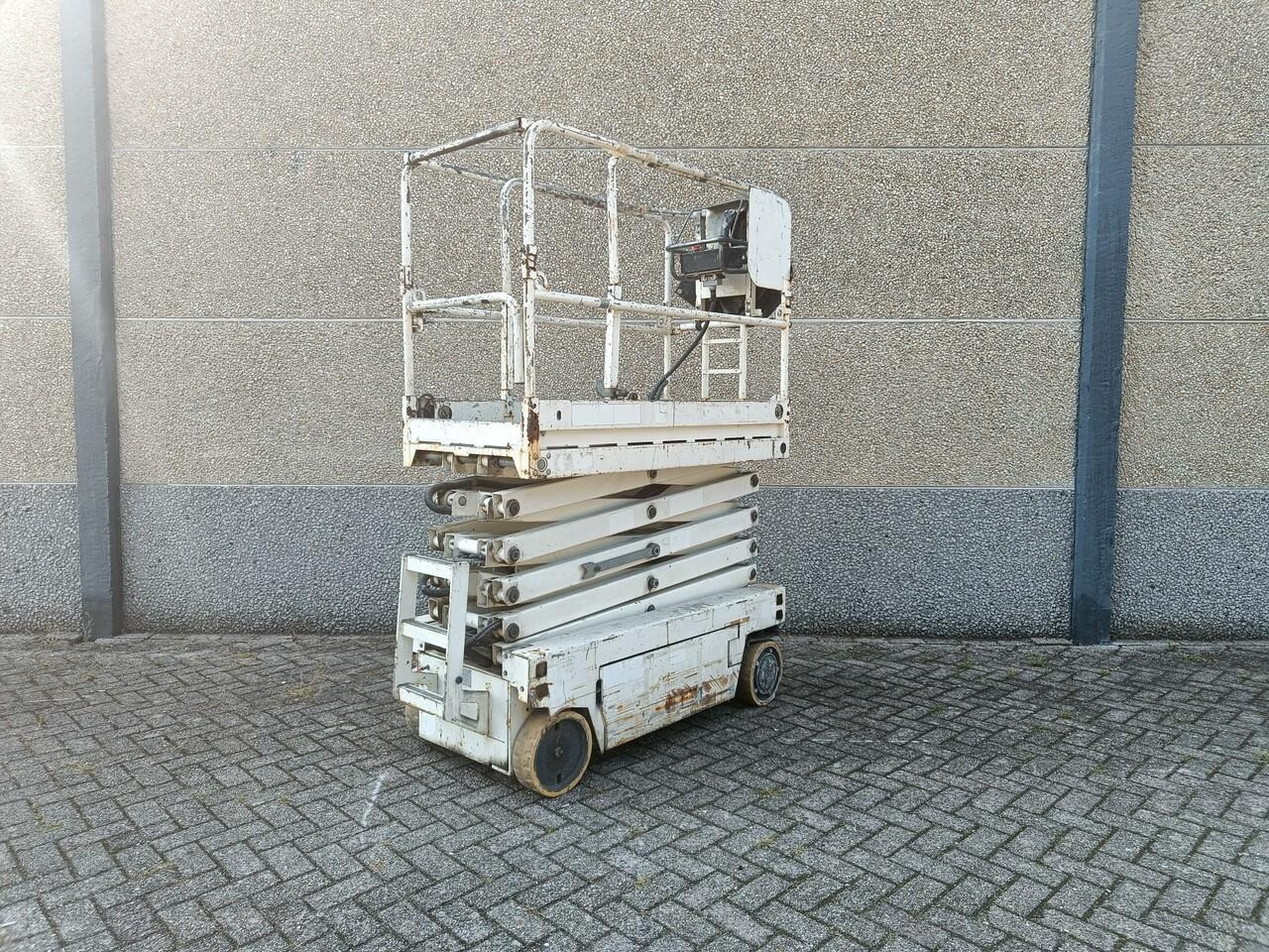 Imer IT 7380 Verrijdbare Schaarlift - Scissor lift: picture 1 Imer IT 7380 Verrijdbare Schaarlift - Scissor lift: picture 1