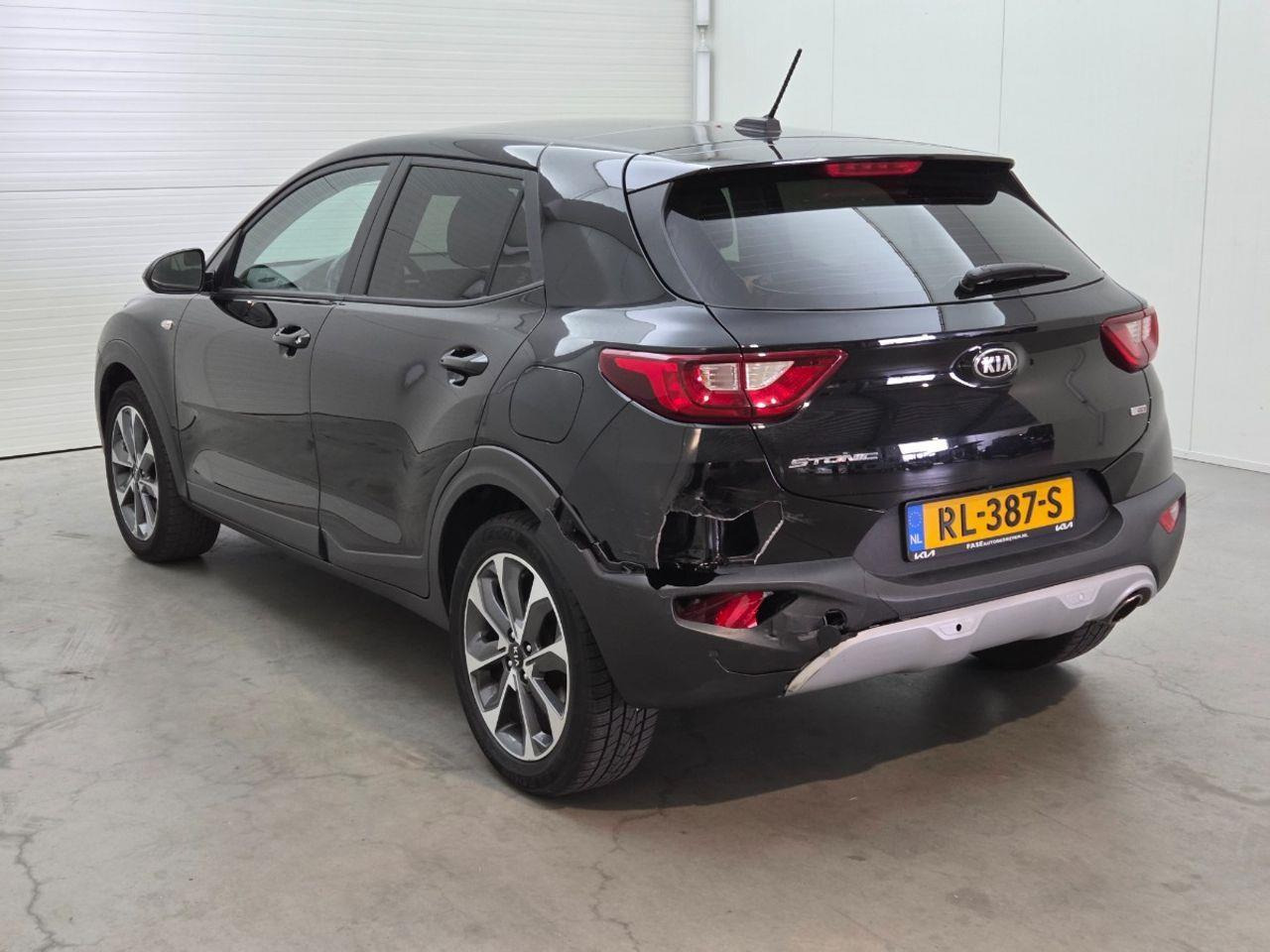 Kia Stonic 1.0 T - GDi ComfortPlusLine Navigator | 2018 | 158.530 km | RL387S | NAP: Logisch - SUV: picture 3 Kia Stonic 1.0 T - GDi ComfortPlusLine Navigator | 2018 | 158.530 km | RL387S | NAP: Logisch - SUV: picture 3
