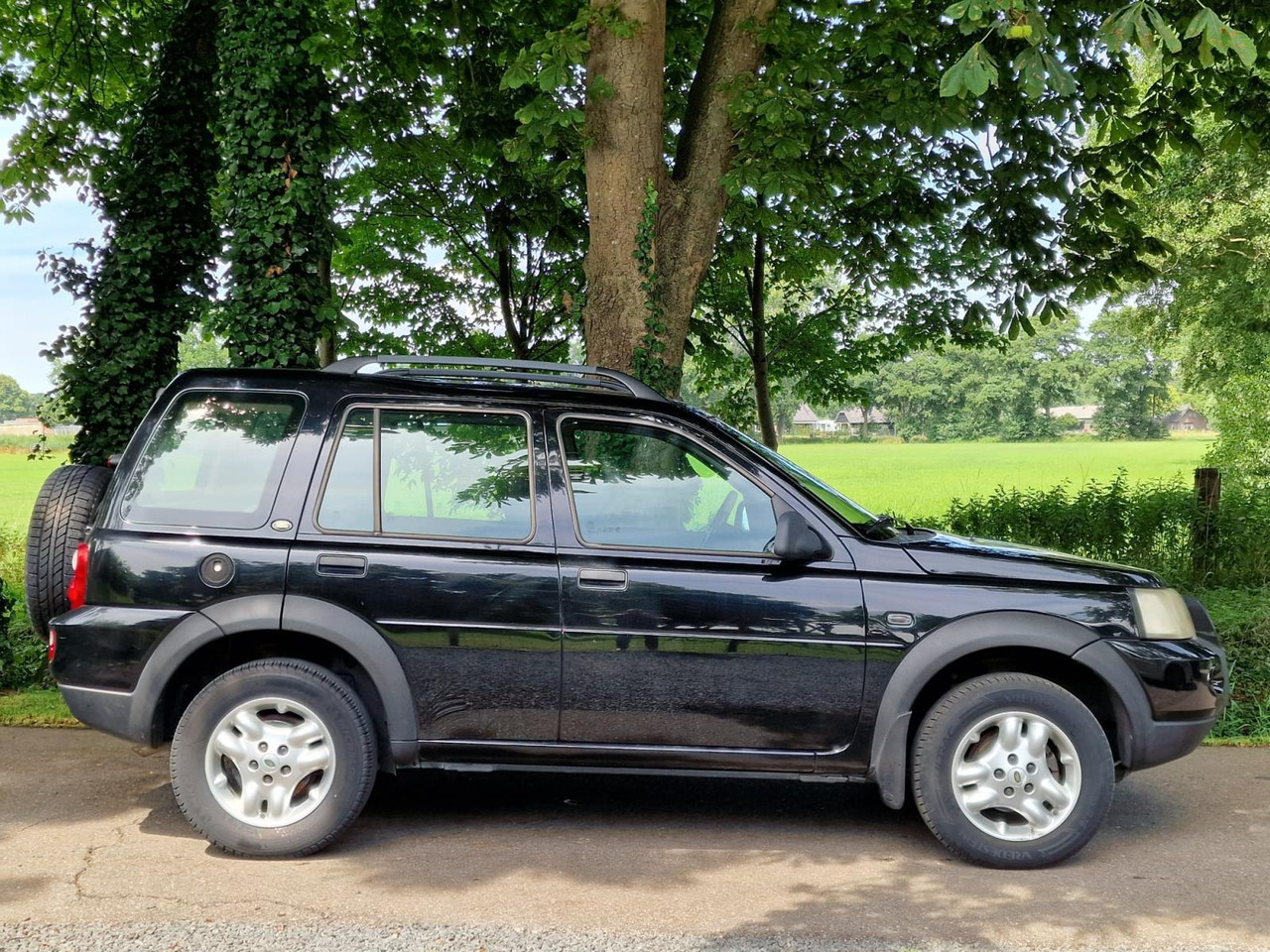 Land Rover Freelander 1.8 S Summit | 2006 | 171.472 km | 49-SJ-ST - Car: picture 3 Land Rover Freelander 1.8 S Summit | 2006 | 171.472 km | 49-SJ-ST - Car: picture 3
