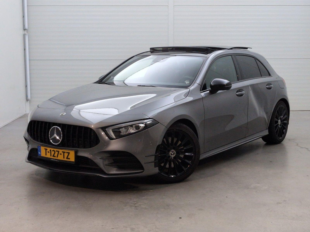 Mercedes-Benz A-klasse 220 4MATIC Premium Plus | 2019 | 130.177 km | Automaat | T127TZ | NAP: Geen oordeel - Hatchback: picture 1 Mercedes-Benz A-klasse 220 4MATIC Premium Plus | 2019 | 130.177 km | Automaat | T127TZ | NAP: Geen oordeel - Hatchback: picture 1