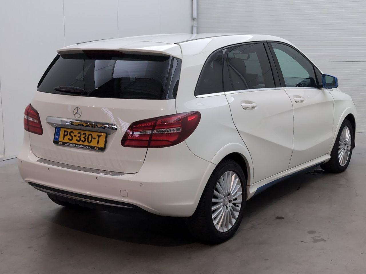 Mercedes - Benz B - klasse 250 e Prestige 28 kWh | 2017 | 84.589 km | PS330T | NAP: Geen oordeel - Car: picture 4 Mercedes - Benz B - klasse 250 e Prestige 28 kWh | 2017 | 84.589 km | PS330T | NAP: Geen oordeel - Car: picture 4