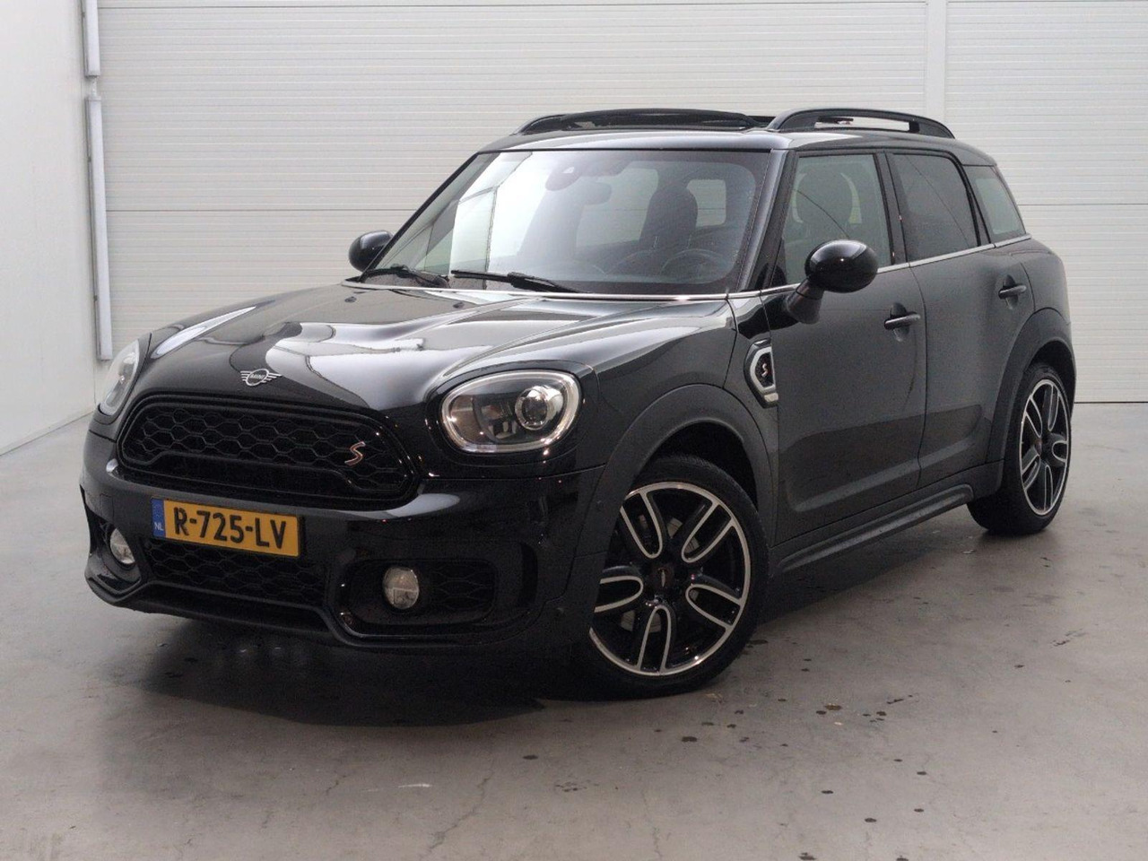 Mini Mini Countryman 2.0 Cooper S ALL4 Chili | 2019 | 109.779 km | Automaat | R725LV | NAP: Geen oordeel - SUV: picture 1 Mini Mini Countryman 2.0 Cooper S ALL4 Chili | 2019 | 109.779 km | Automaat | R725LV | NAP: Geen oordeel - SUV: picture 1