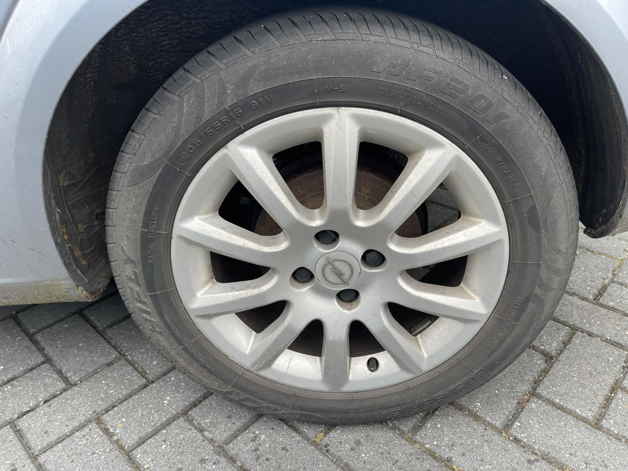 Opel Astra 1.6 Enjoy 62-PZ-LL 201.516 km - Sedan: picture 3 Opel Astra 1.6 Enjoy 62-PZ-LL 201.516 km - Sedan: picture 3