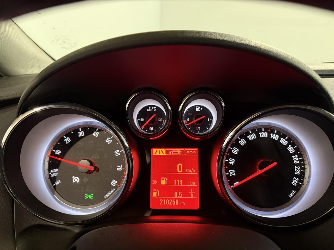 Opel | Astra Sports Tourer | 1.4 Turbo Sport + | 2015 | 218.258 km | HG259B | Logisch - Car: picture 4 Opel | Astra Sports Tourer | 1.4 Turbo Sport + | 2015 | 218.258 km | HG259B | Logisch - Car: picture 4