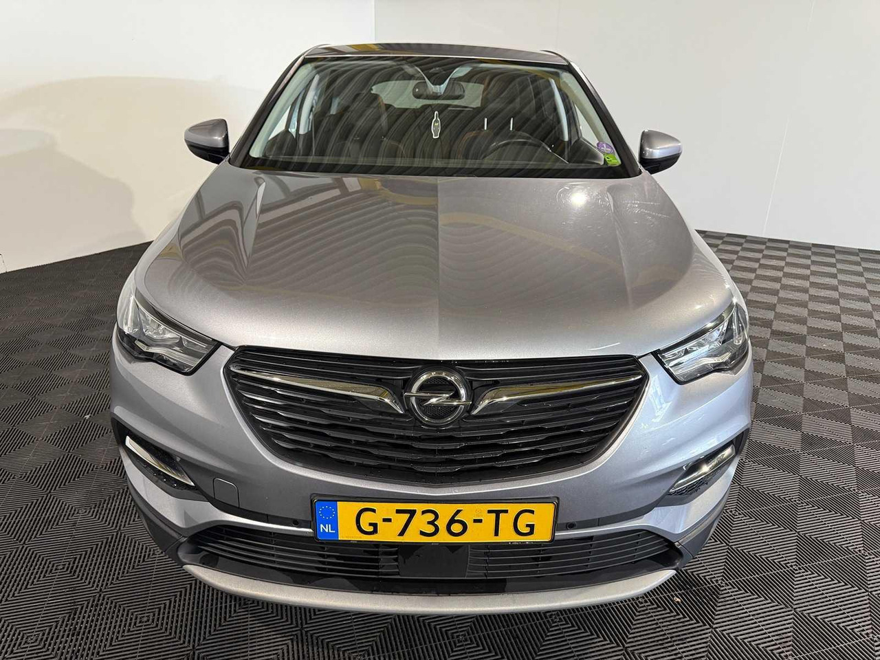 Opel Grandland X 1.2 Turbo Business Executive | 2019 | 200.645 km | G-736-TG - Car: picture 2 Opel Grandland X 1.2 Turbo Business Executive | 2019 | 200.645 km | G-736-TG - Car: picture 2