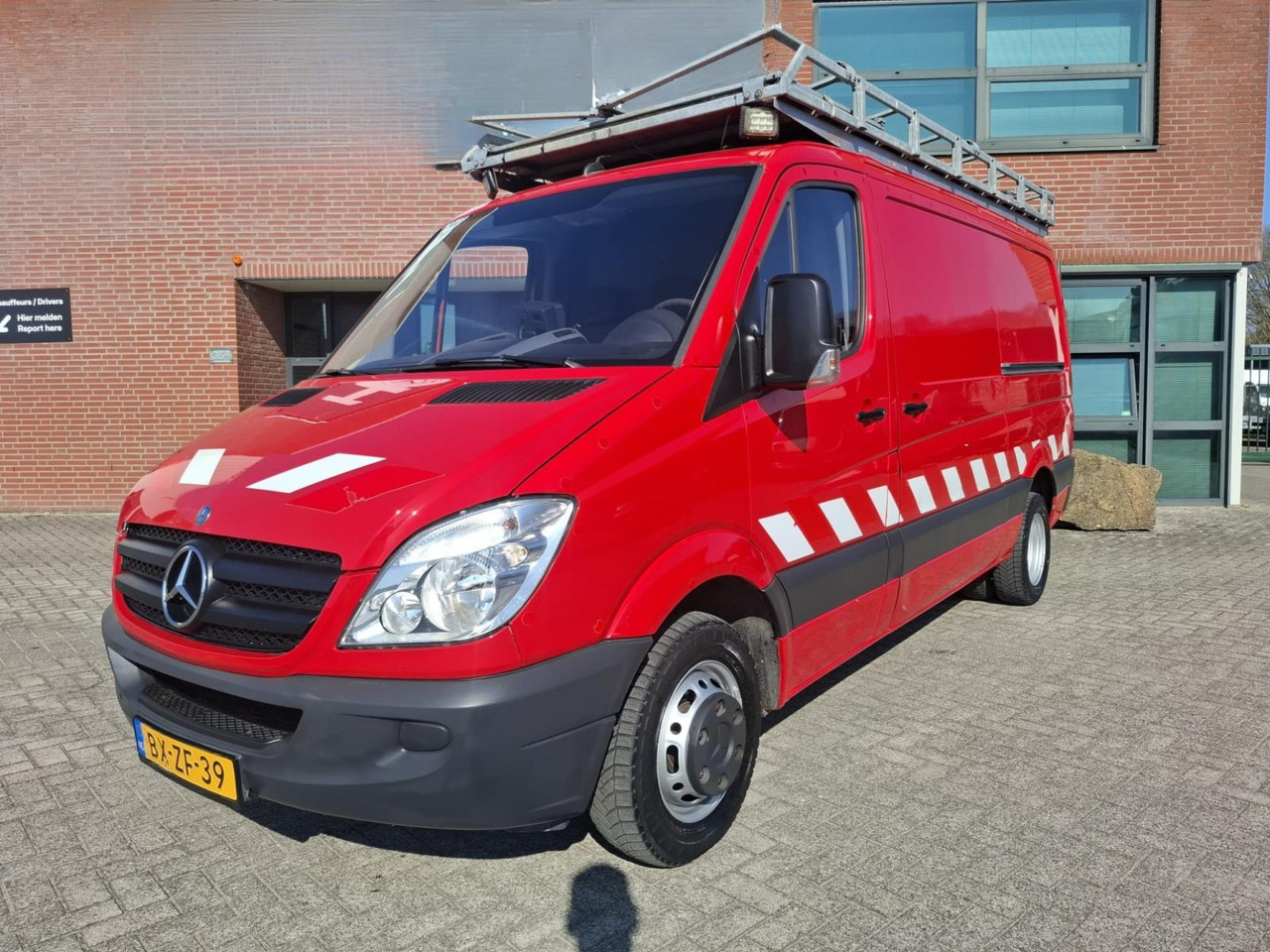 MERCEDES-BENZ Sprinter 513 CDI met Blusinstallatie BX-ZF-39 - Other machinery: picture 1 MERCEDES-BENZ Sprinter 513 CDI met Blusinstallatie BX-ZF-39 - Other machinery: picture 1