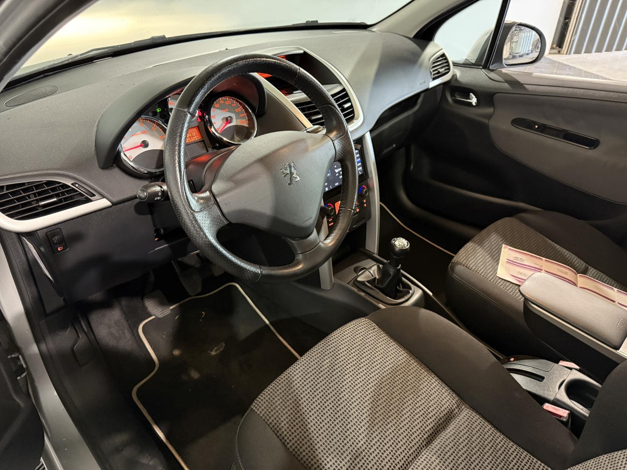 Peugeot | 207 SW | 1.6 VTi Sublime | 2009 | 125.329 km | NK430Z | Geen oordeel - Car: picture 4 Peugeot | 207 SW | 1.6 VTi Sublime | 2009 | 125.329 km | NK430Z | Geen oordeel - Car: picture 4