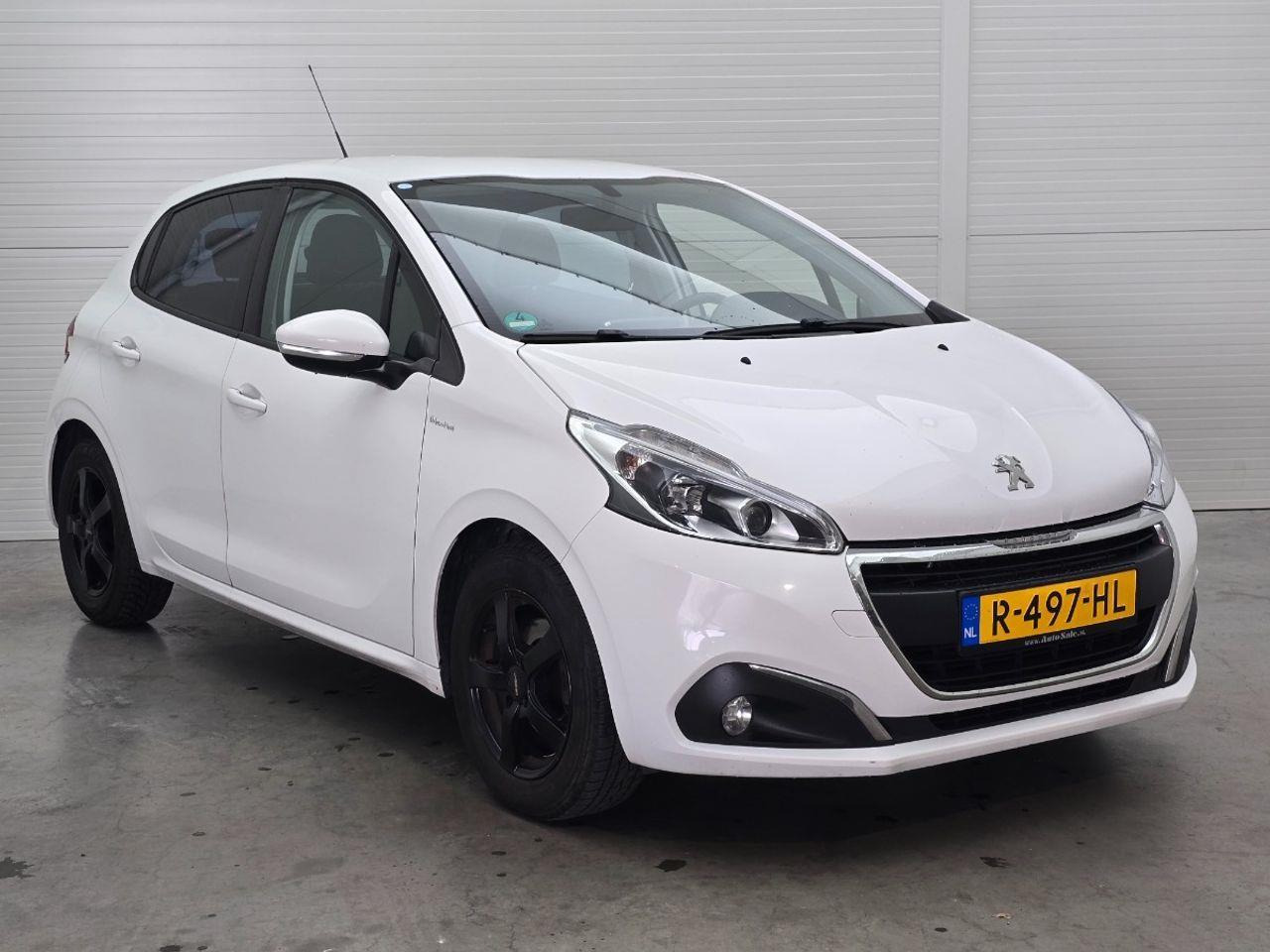 Peugeot 208 1.2 PureTech Blue Lion | 2016 | 181.479 km | R497HL | NAP: Geen oordeel - Hatchback: picture 2 Peugeot 208 1.2 PureTech Blue Lion | 2016 | 181.479 km | R497HL | NAP: Geen oordeel - Hatchback: picture 2