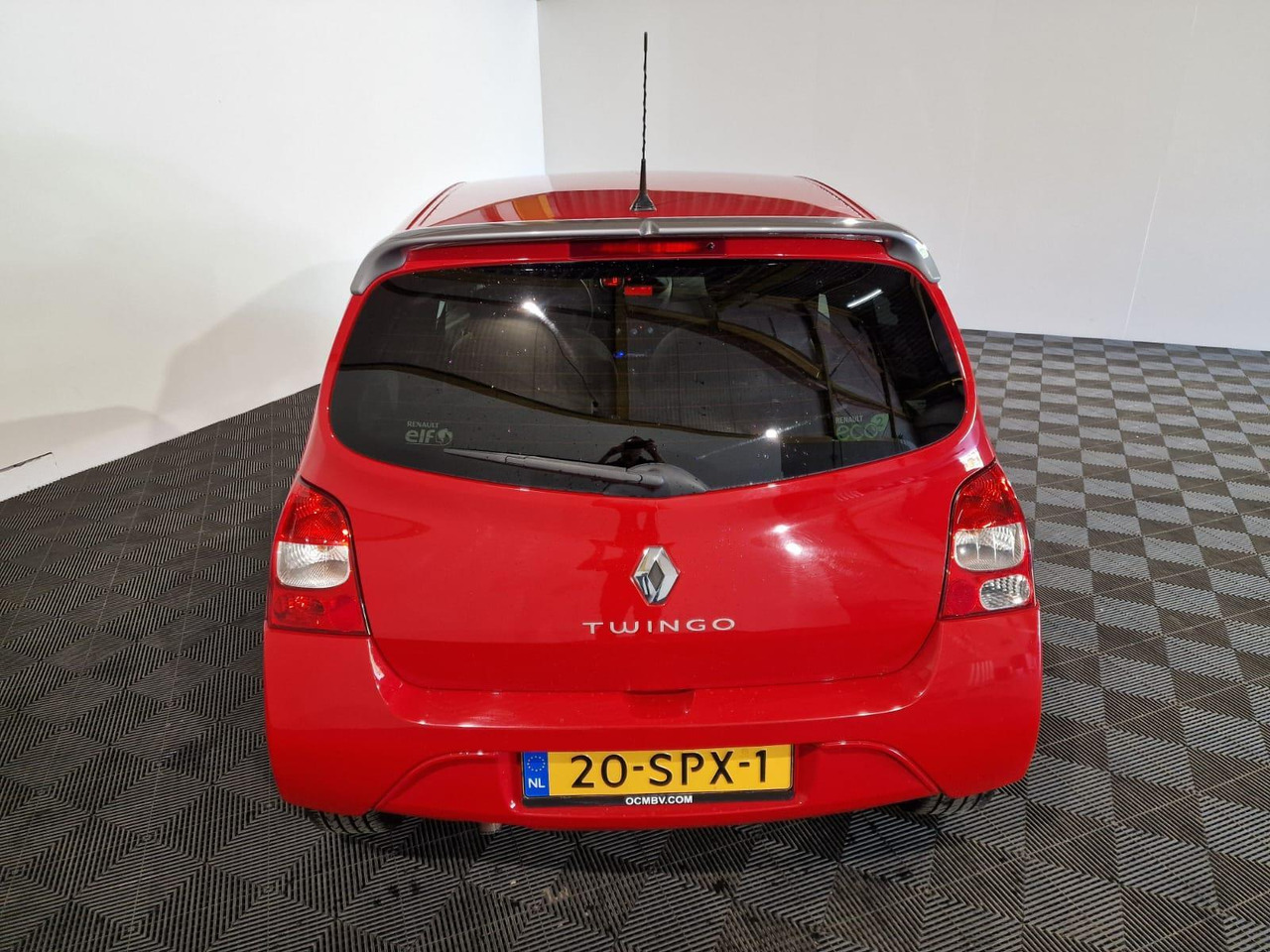 Renault Twingo 1.2-16V Collection | 2011 | 149.179 km | 20-SPX-1 - Hatchback: picture 2 Renault Twingo 1.2-16V Collection | 2011 | 149.179 km | 20-SPX-1 - Hatchback: picture 2