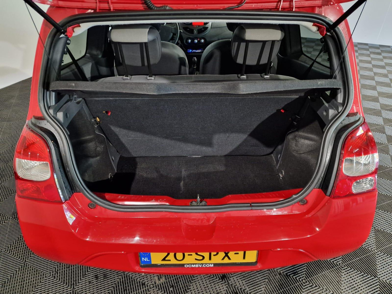 Renault Twingo 1.2-16V Collection | 2011 | 149.179 km | 20-SPX-1 - Hatchback: picture 3 Renault Twingo 1.2-16V Collection | 2011 | 149.179 km | 20-SPX-1 - Hatchback: picture 3