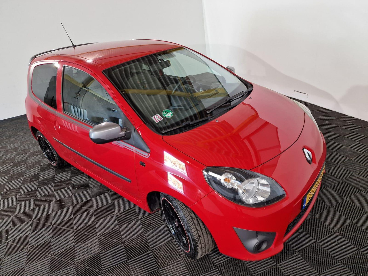 Renault Twingo 1.2-16V Collection 2011 149.179 km 20-SPX-1 - Hatchback: picture 5 Renault Twingo 1.2-16V Collection 2011 149.179 km 20-SPX-1 - Hatchback: picture 5