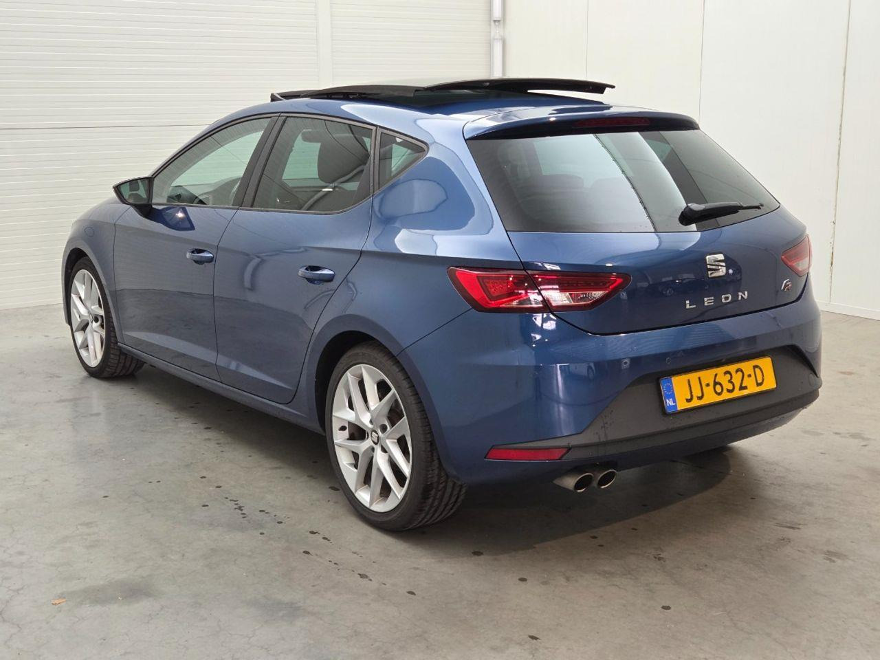 SEAT Leon 1.4 EcoTSI FR Connect | 2016 | 267.957 km | JJ632D | NAP: Logisch - Hatchback: picture 3 SEAT Leon 1.4 EcoTSI FR Connect | 2016 | 267.957 km | JJ632D | NAP: Logisch - Hatchback: picture 3