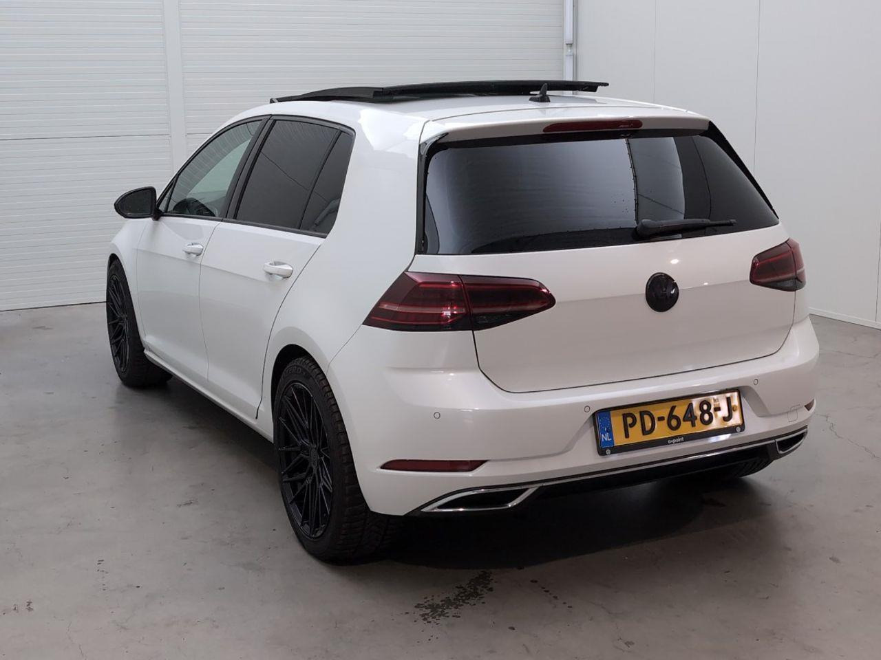 Volkswagen Golf 1.0 TSI Highline | 2017 | 250.662 km | PD648J | NAP: Logisch - Hatchback: picture 3 Volkswagen Golf 1.0 TSI Highline | 2017 | 250.662 km | PD648J | NAP: Logisch - Hatchback: picture 3