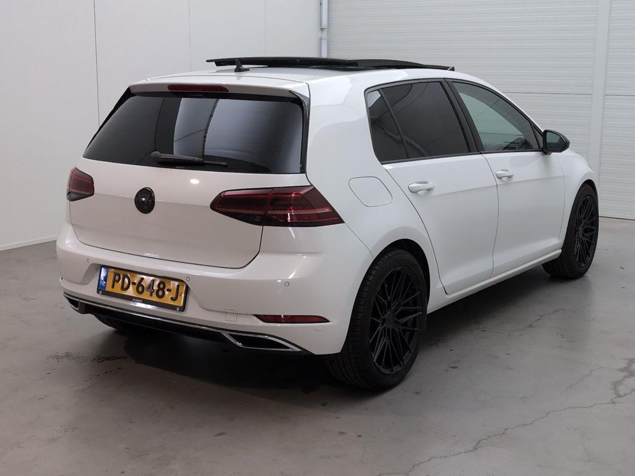 Volkswagen Golf 1.0 TSI Highline | 2017 | 250.662 km | PD648J | NAP: Logisch - Hatchback: picture 4 Volkswagen Golf 1.0 TSI Highline | 2017 | 250.662 km | PD648J | NAP: Logisch - Hatchback: picture 4