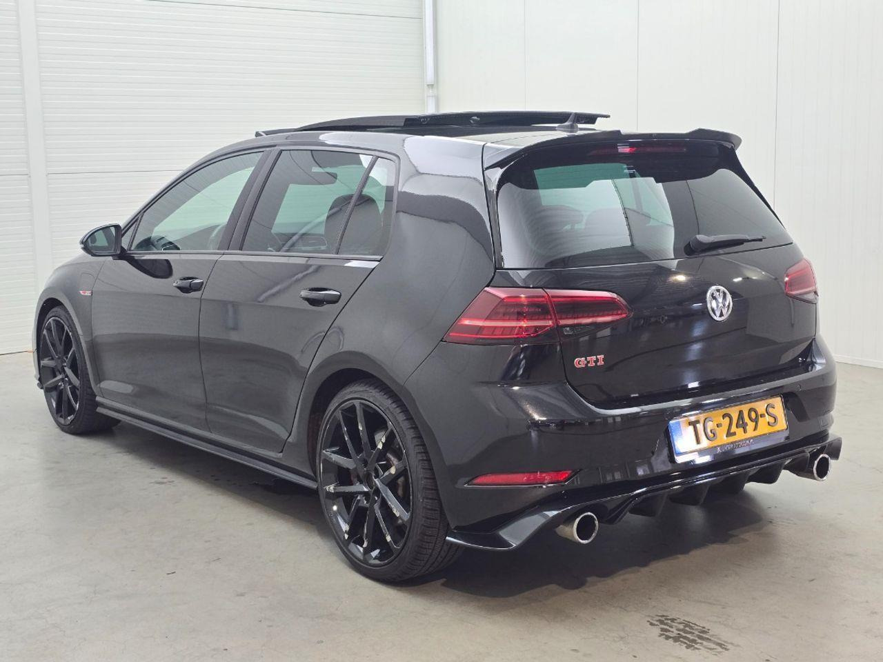 Volkswagen Golf 2.0 TSI GTI Performance Automaat | 2018 | 139.400 km | TG249S | NAP: Logisch - Hatchback: picture 3 Volkswagen Golf 2.0 TSI GTI Performance Automaat | 2018 | 139.400 km | TG249S | NAP: Logisch - Hatchback: picture 3