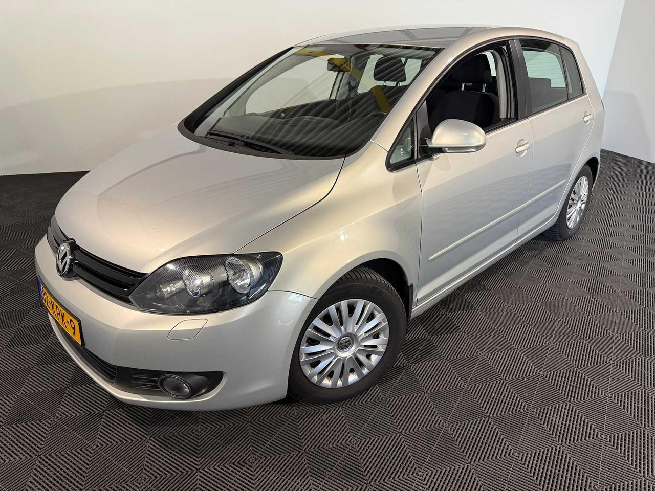 Volkswagen Golf Plus 1.4 TSI Trendline | 2010 | 199.512 km | 82-KPK-9 - Car: picture 1 Volkswagen Golf Plus 1.4 TSI Trendline | 2010 | 199.512 km | 82-KPK-9 - Car: picture 1