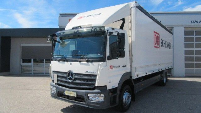 Mercedes-Benz 1527L Pr.Pl.LBW km 31.000 - Curtainsider truck: picture 1 Mercedes-Benz 1527L Pr.Pl.LBW km 31.000 - Curtainsider truck: picture 1