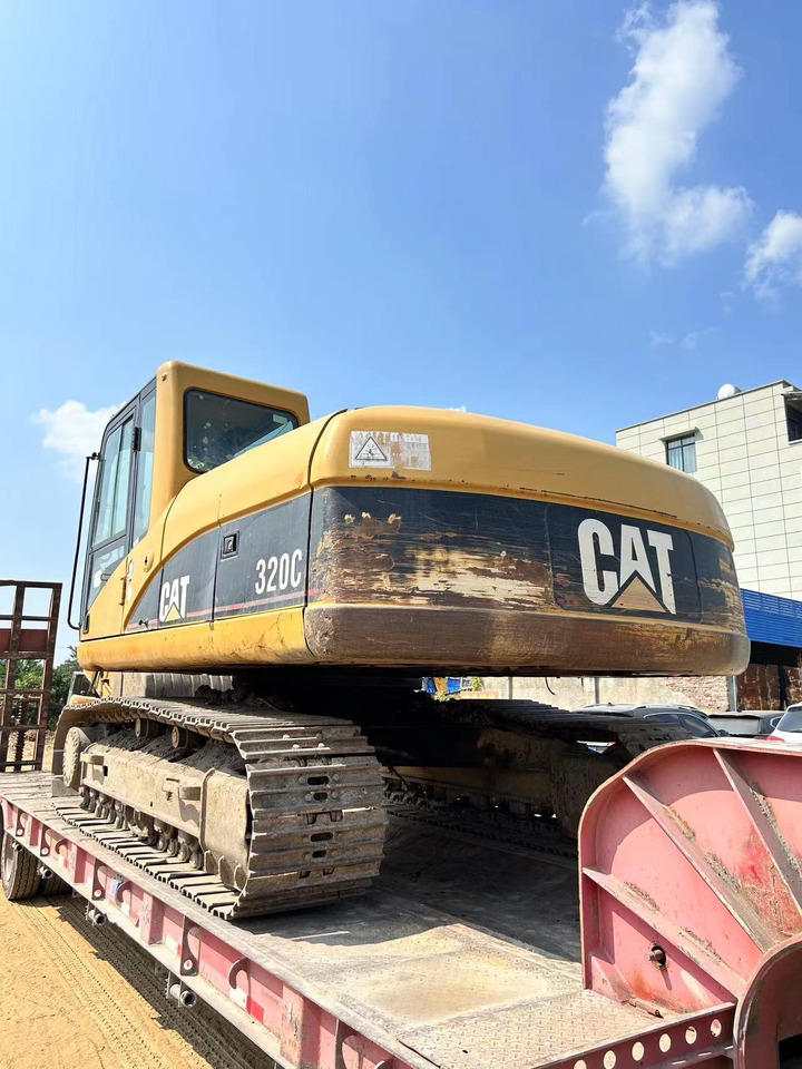 CATPILLAR 320CL - Crawler excavator: picture 1 CATPILLAR 320CL - Crawler excavator: picture 1