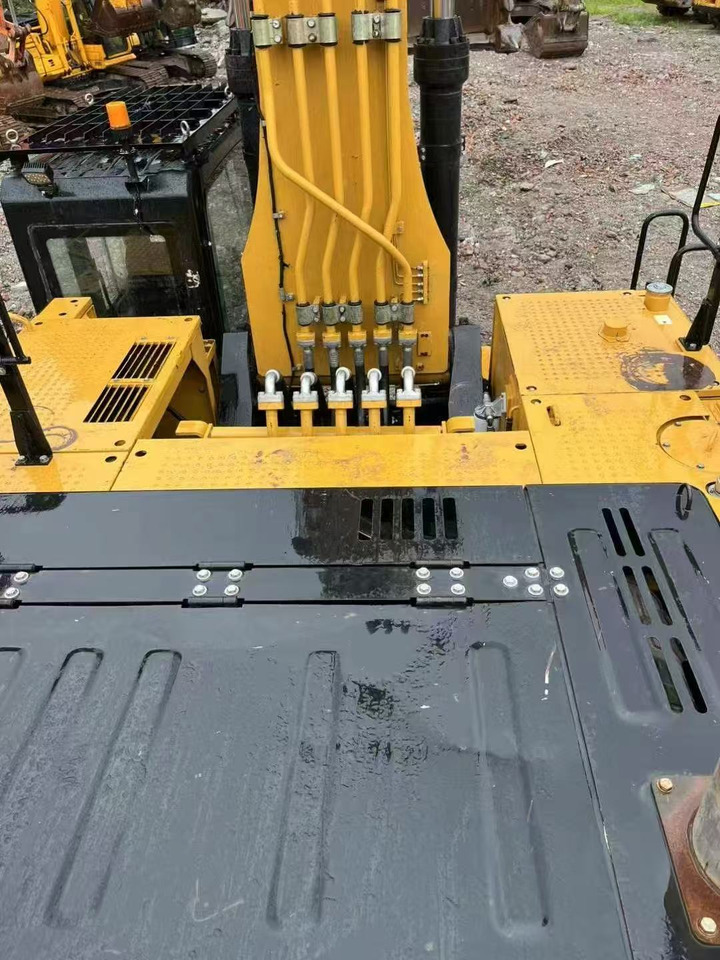 SANYI 870 - Crawler excavator: picture 5 SANYI 870 - Crawler excavator: picture 5