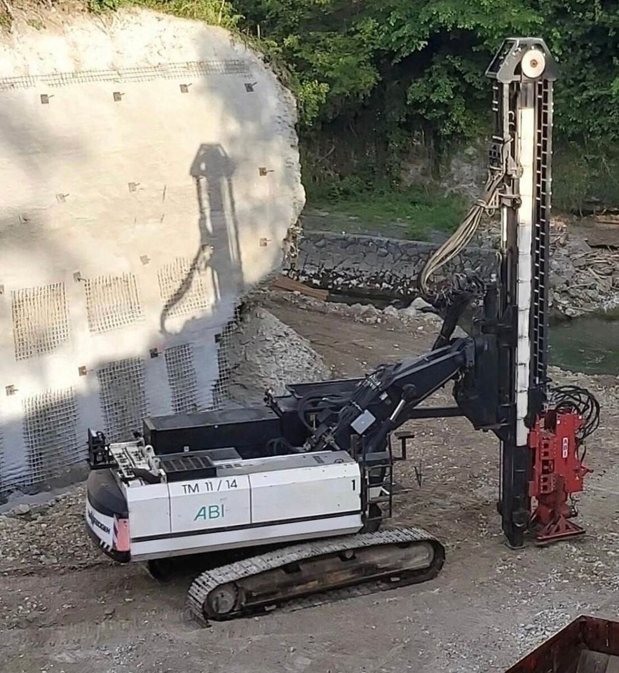 ABI TM 11/14 MRZV12 anno 2016 - Pile driver: picture 1 ABI TM 11/14 MRZV12 anno 2016 - Pile driver: picture 1