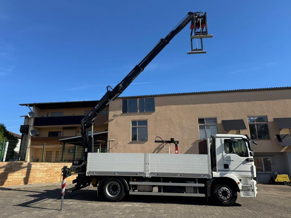 MAN TGM 18.290/HIAB-XS111/JOYSTICK/aus1.Hand - Dropside/ Flatbed truck, Crane truck: picture 4 MAN TGM 18.290/HIAB-XS111/JOYSTICK/aus1.Hand - Dropside/ Flatbed truck, Crane truck: picture 4