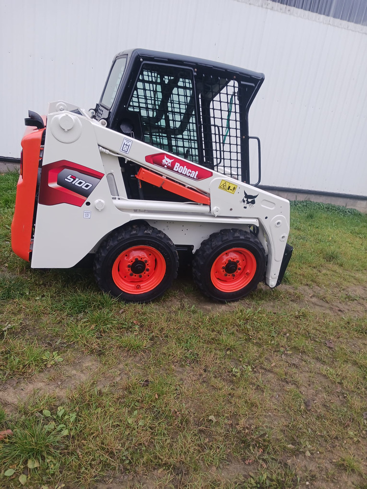 BOBCAT S100 - Skid steer loader: picture 5 BOBCAT S100 - Skid steer loader: picture 5