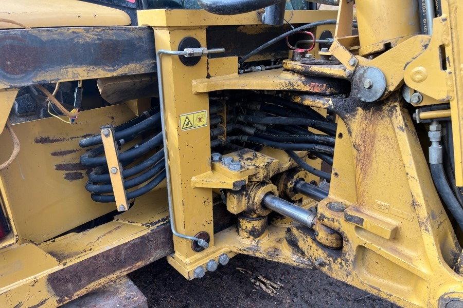 CATERPILLAR 432D - Backhoe loader: picture 4 CATERPILLAR 432D - Backhoe loader: picture 4