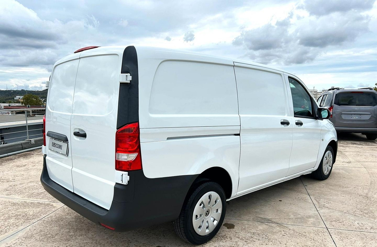 Mercedes Benz Vito 111 Furgone Long - Small van: picture 5 Mercedes Benz Vito 111 Furgone Long - Small van: picture 5
