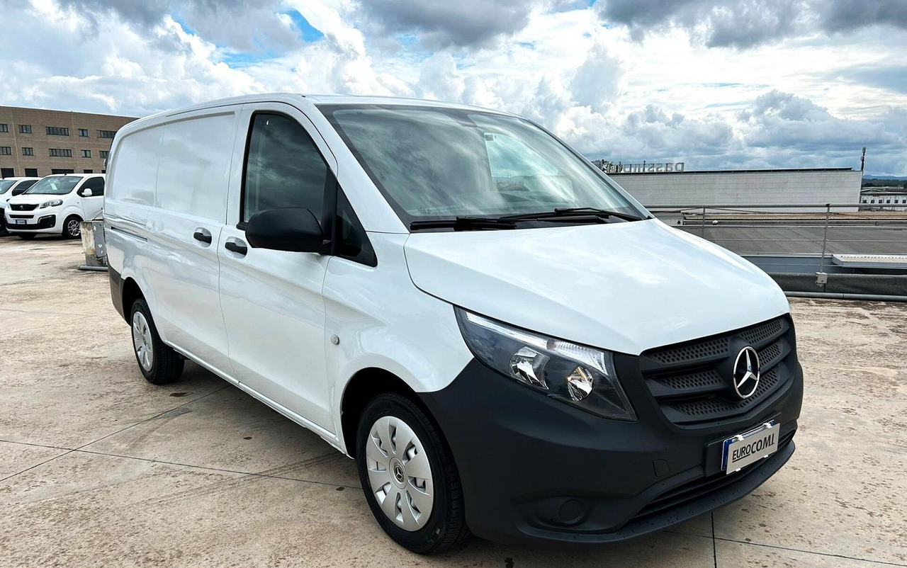 Mercedes Benz Vito 111 Furgone Long - Small van: picture 3 Mercedes Benz Vito 111 Furgone Long - Small van: picture 3
