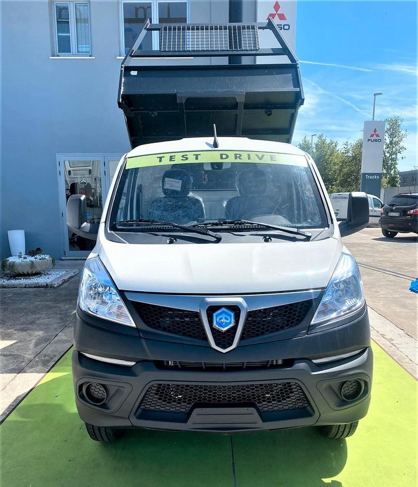 Piaggio Porter 1.5 Benzina/Gpl 106 cv Ribaltabile - Tipper van: picture 3 Piaggio Porter 1.5 Benzina/Gpl 106 cv Ribaltabile - Tipper van: picture 3