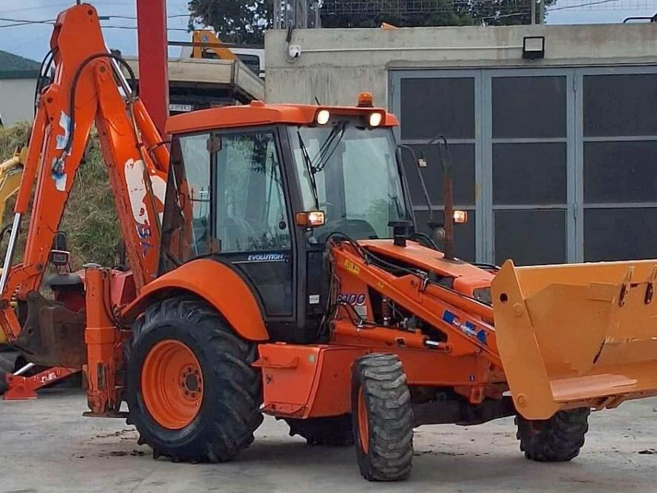 FIAT KOBELCO FB100 - Backhoe loader: picture 1 FIAT KOBELCO FB100 - Backhoe loader: picture 1