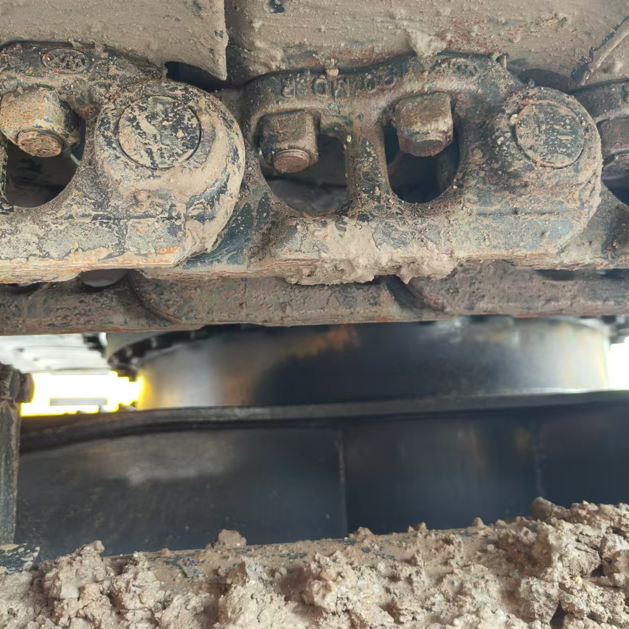 Crawler excavator HYUNDAI R220LC-9S: picture 25