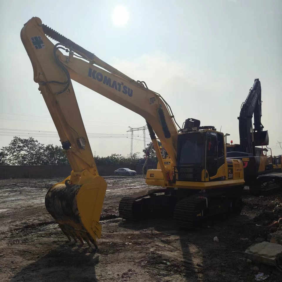 Crawler excavator KOMATSU PC200: picture 9 Crawler excavator KOMATSU PC200: picture 9