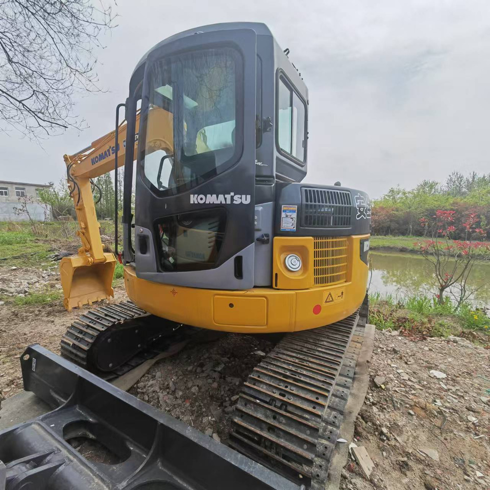 Crawler excavator KOMATSU PC78US: picture 8